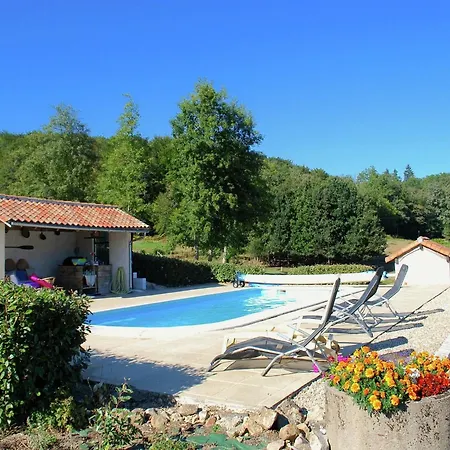 In France With Private Terrace, Cleaning Included Prázdninový dům *